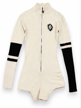 Darker Wavs Cream & Black Knit Zip Romper with Contrast Sleeves Sz. M